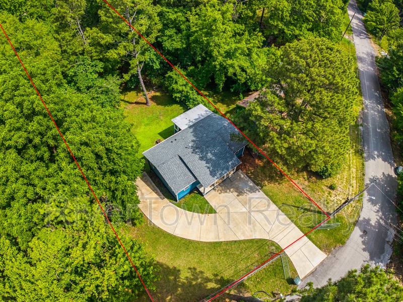 House for rent at 1204 Margaret Rd, Memphis, TN 38109