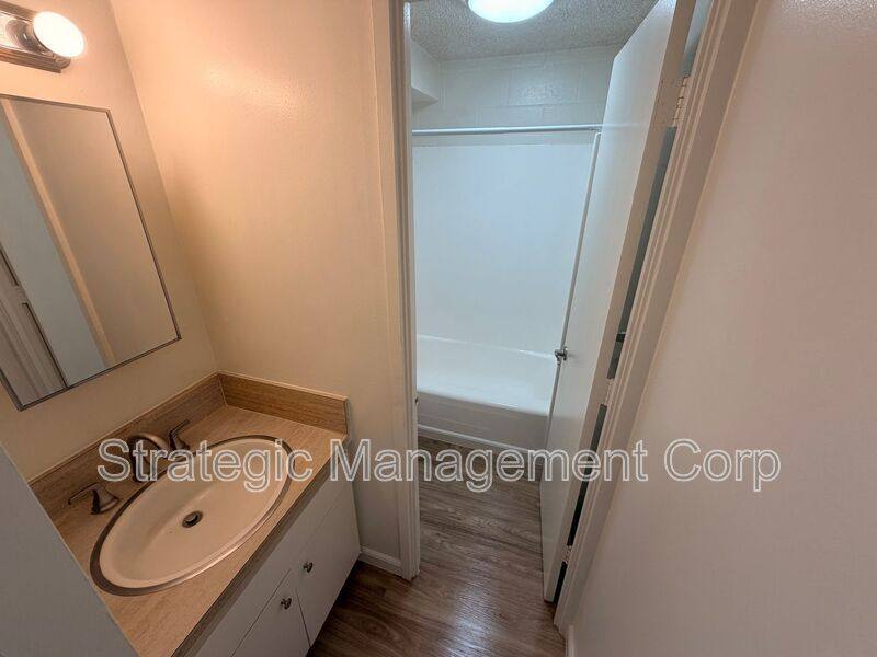 Apartment for rent at 1301 Lusitana St #303, Honolulu, HI 96814