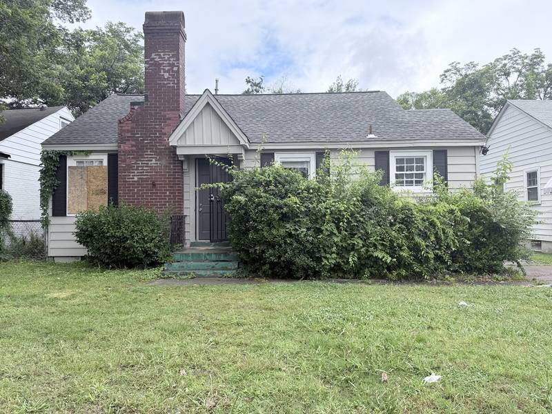 House for rent at 793 N Hollywood St, Memphis, TN 38112