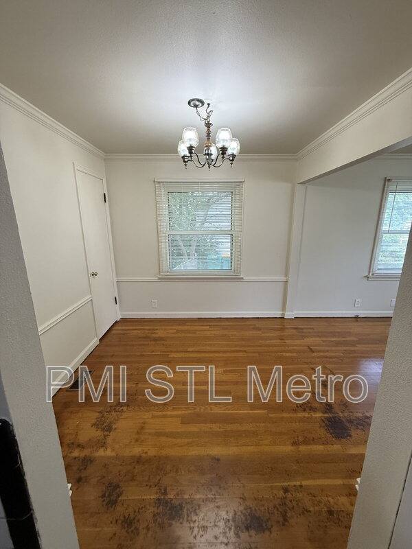 House for rent at 1238 Hoyt Dr, Saint Louis, MO 63137