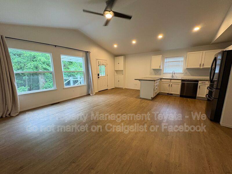 House for rent at 3129 Arbor St, Mount Vernon, WA 98273