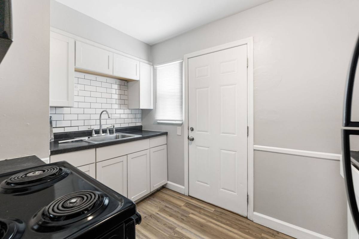 Apartment for rent at 388-390 S Powell Ave, Columbus, OH 43204
