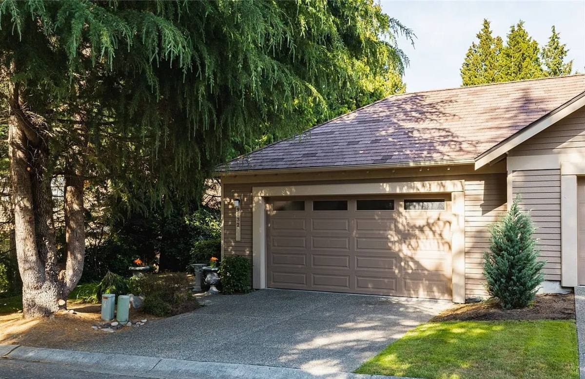 House for rent at 9032 Gleneagle Dr, Blaine, WA 98230