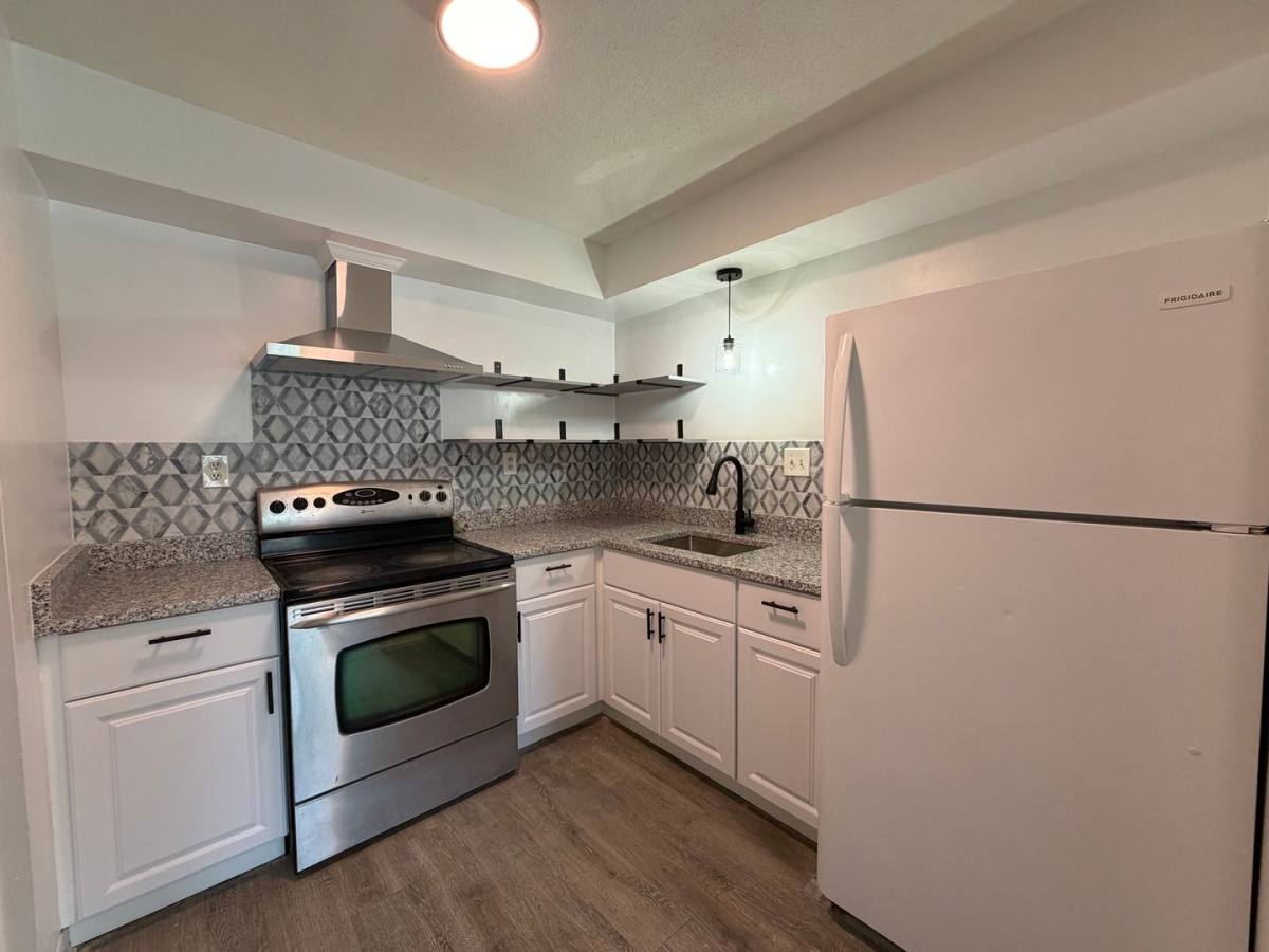 Apartment for rent at 158-162 Water St, Lawrence, MA 01841