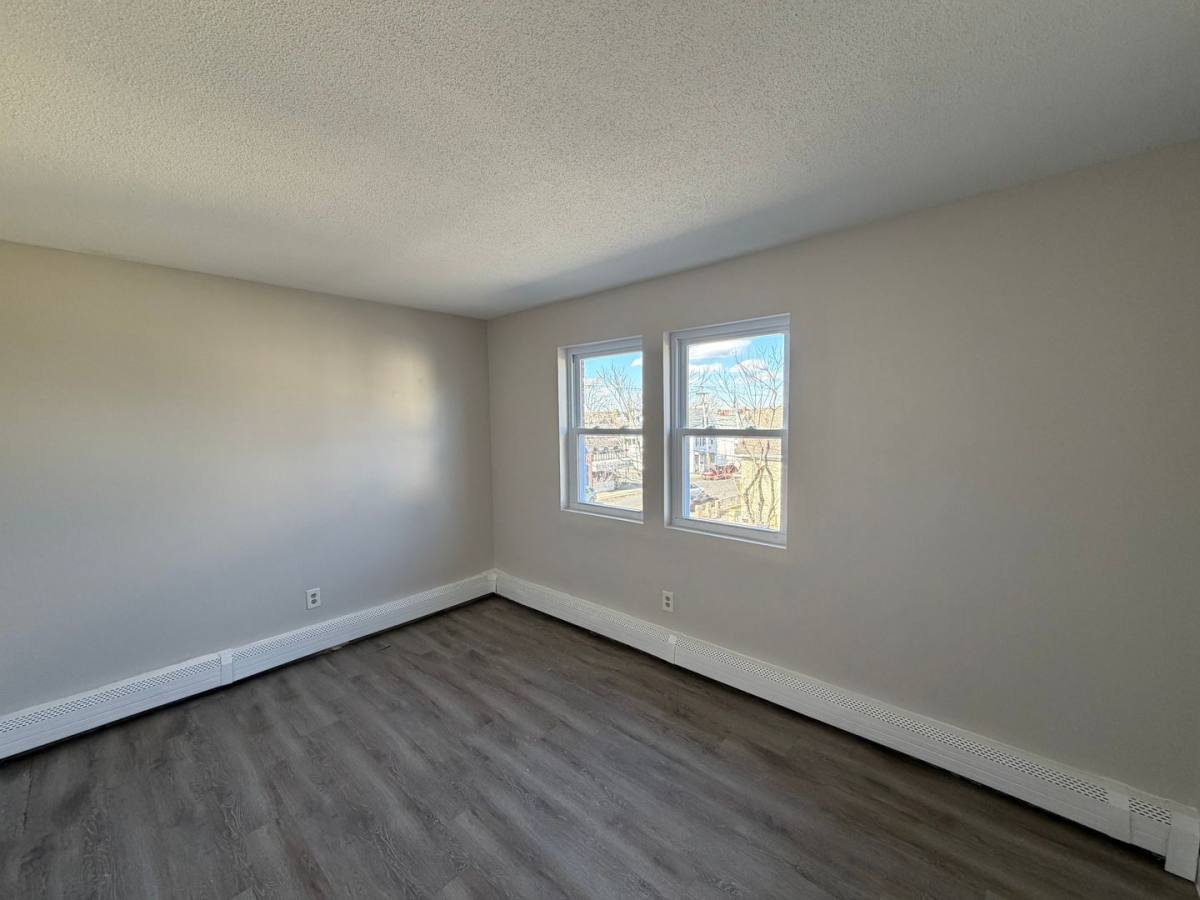 Apartment for rent at 158-162 Water St, Lawrence, MA 01841