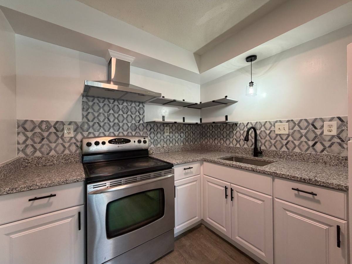 Apartment for rent at 158-162 Water St, Lawrence, MA 01841
