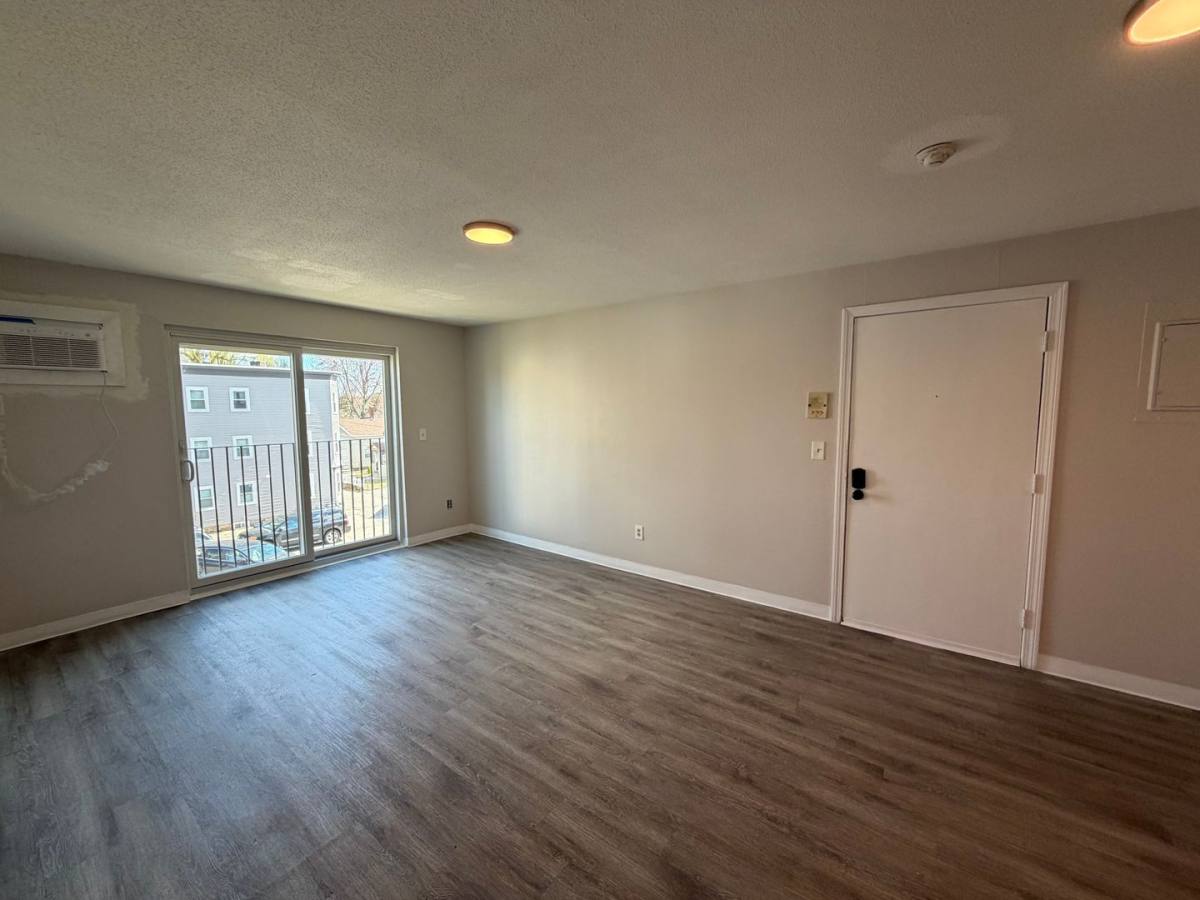 Apartment for rent at 158-162 Water St, Lawrence, MA 01841