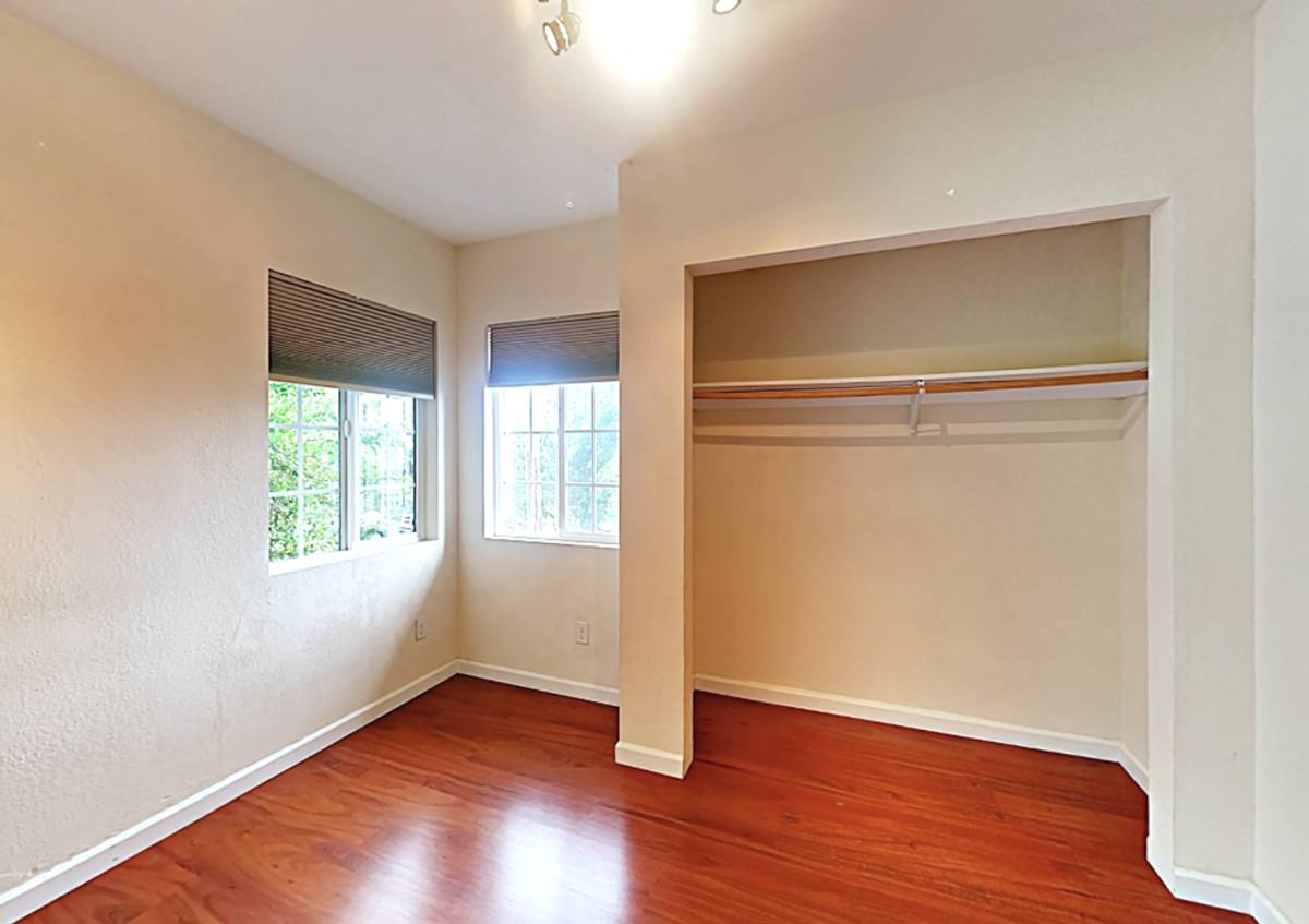 Apartment for rent at 519 Napa St, Vallejo, CA 94590
