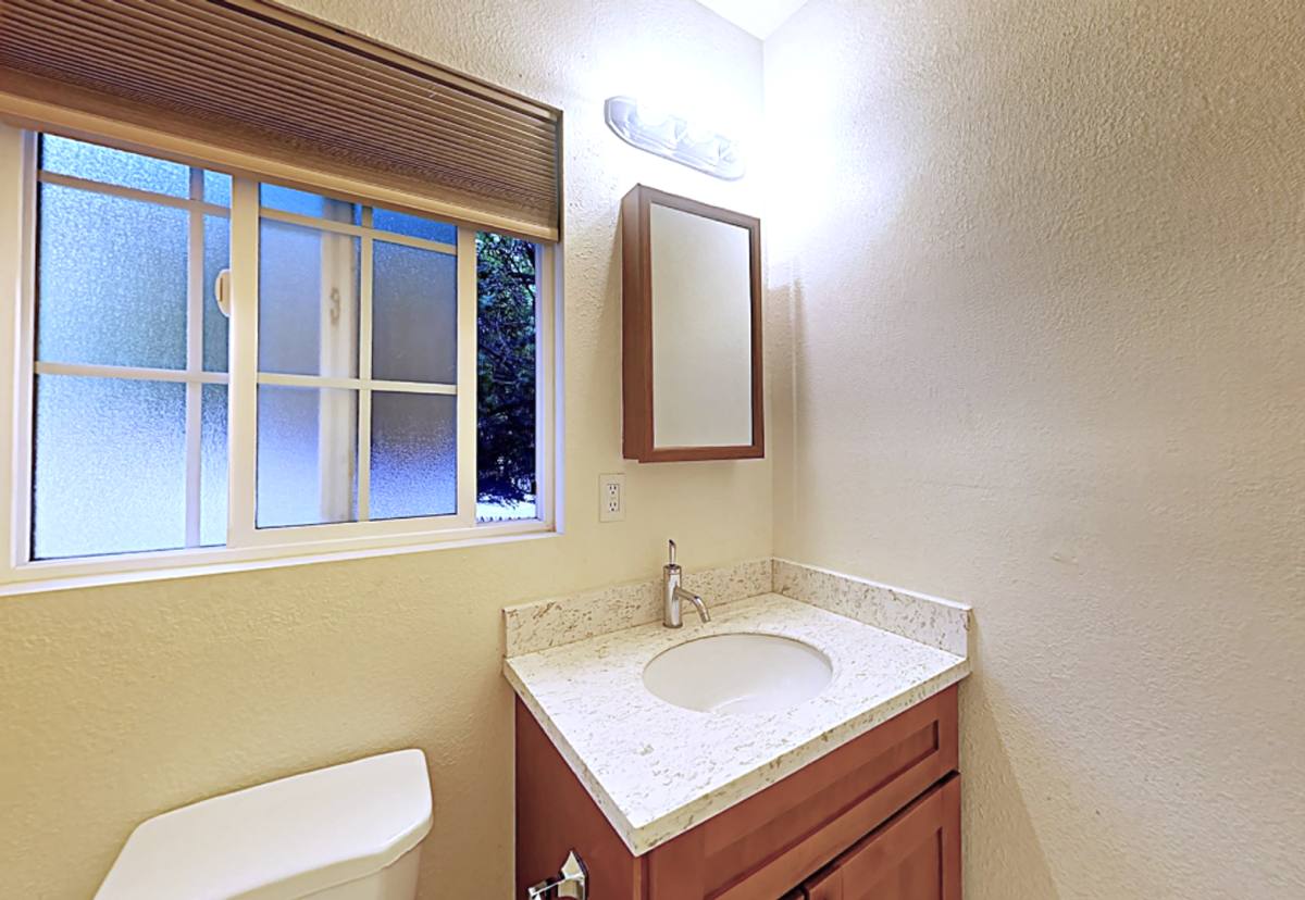 Apartment for rent at 519 Napa St, Vallejo, CA 94590