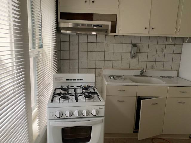Apartment for rent at 170-172 S 10th St, San Jose, CA 95112