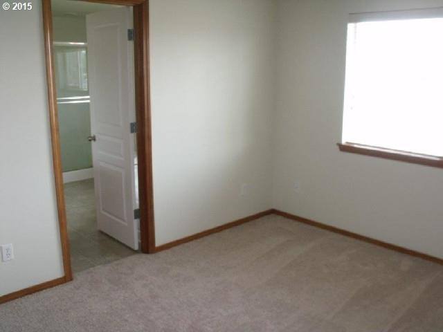 House for rent at 7711 NE 92nd Ave, Vancouver, WA 98662