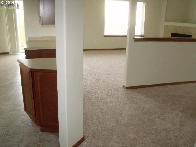 House for rent at 7711 NE 92nd Ave, Vancouver, WA 98662