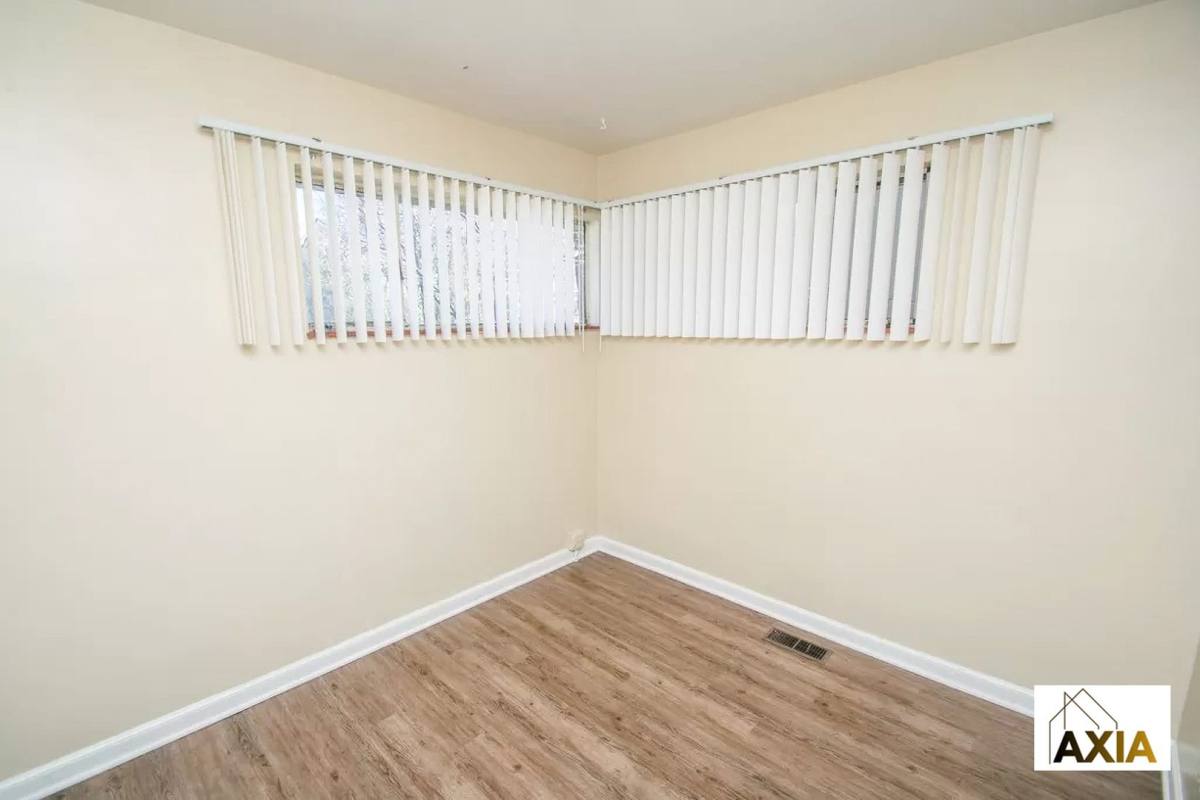 Apartment for rent at 2810 S Delaware St, Englewood, CO 80110