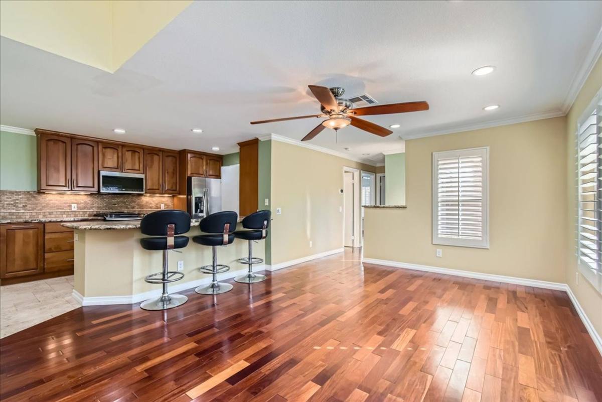 Townhouse for rent at 5020 Codorniz Way #17, Oceanside, CA 92057