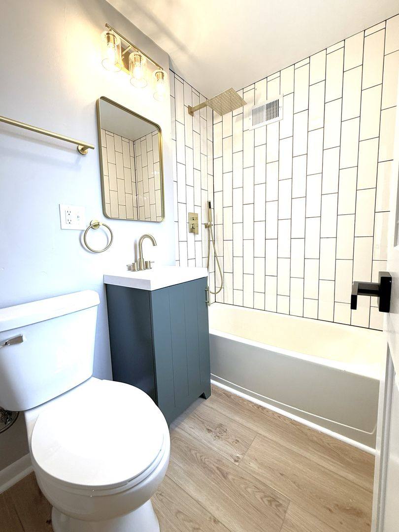 Apartment for rent at 323 N 59th St, Milwaukee, WI 53213