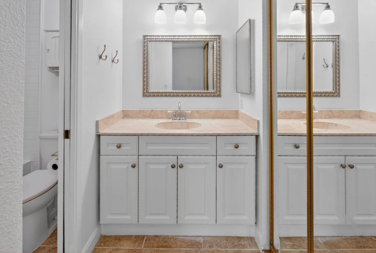 Condo for rent at 5914 Rancho Mission Rd, San Diego, CA 92108