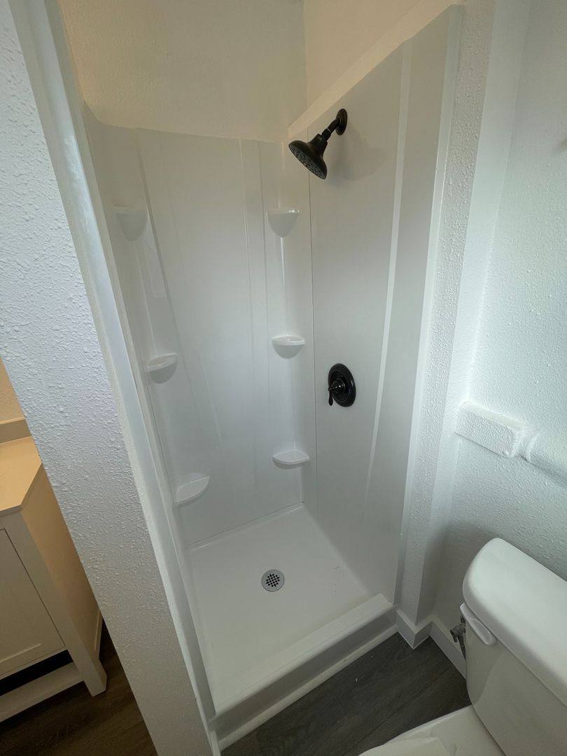 Apartment for rent at 327 N 4th St, Mount Vernon, WA 98273