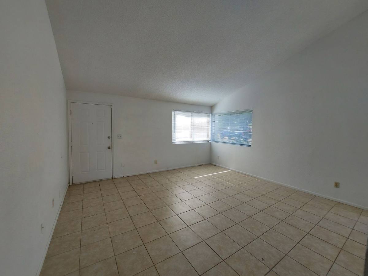 House for rent at 617 Via Entrada, Sierra Vista, AZ 85635
