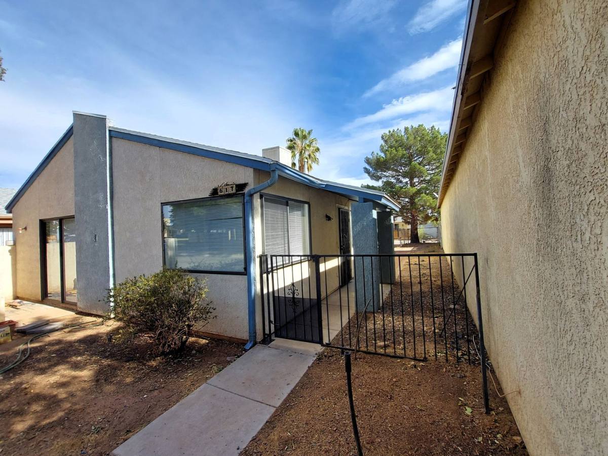 House for rent at 617 Via Entrada, Sierra Vista, AZ 85635