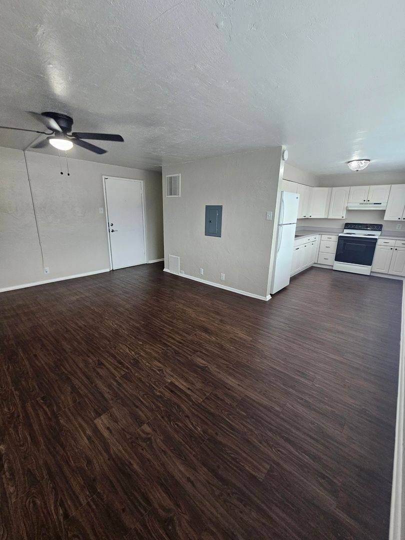 Apartment for rent at 1535 S 8th St, Colorado Springs, CO 80905