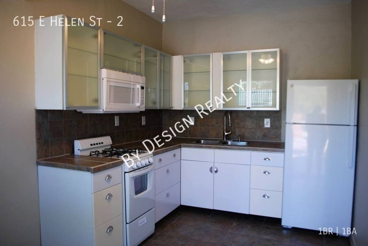 Townhouse for rent at 615 E Helen St, Tucson, AZ 85705