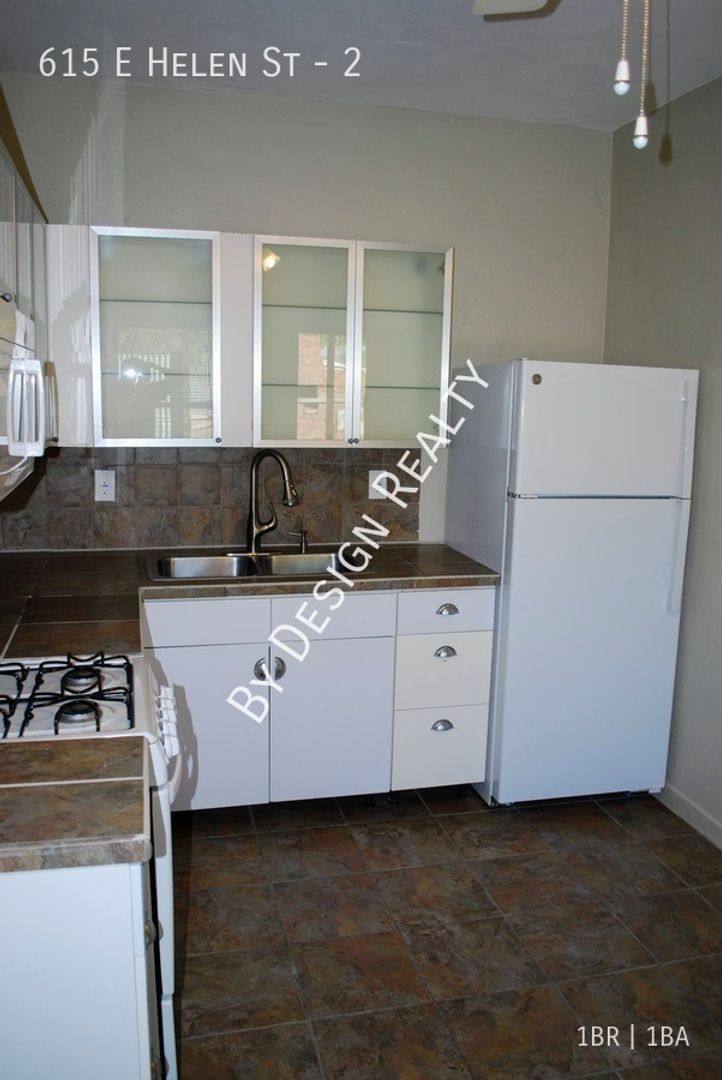 Townhouse for rent at 615 E Helen St, Tucson, AZ 85705