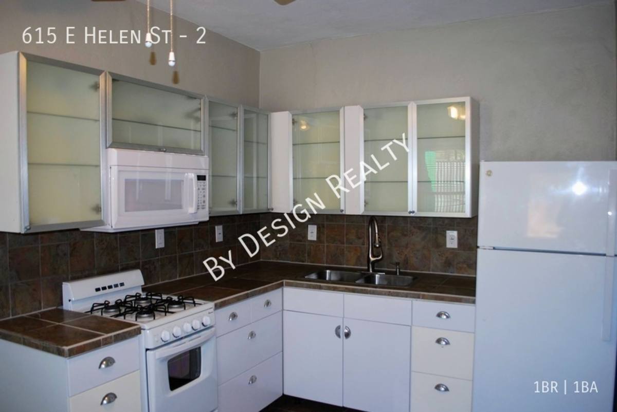 Townhouse for rent at 615 E Helen St, Tucson, AZ 85705