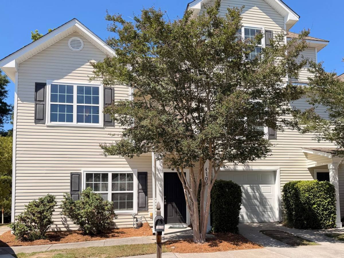 Townhouse for rent at 4105 Perrine St, Charleston, SC 29414