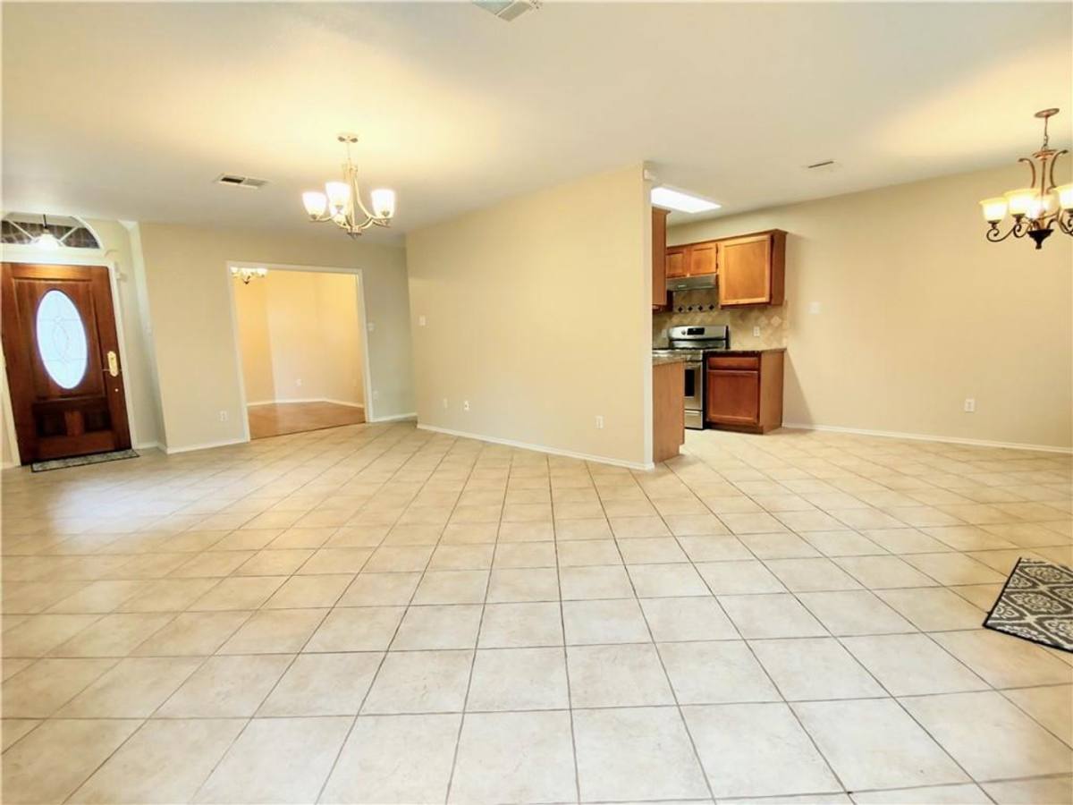 House for rent at 1009 Horseman Cove, Round Rock, TX 78665