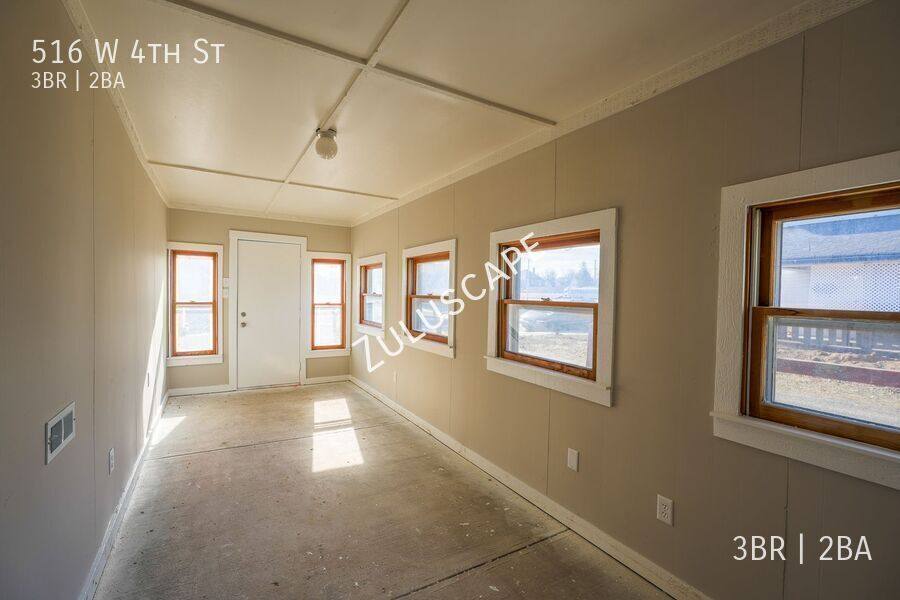 House for rent at 516 W 4th St, Anderson, IN 46016