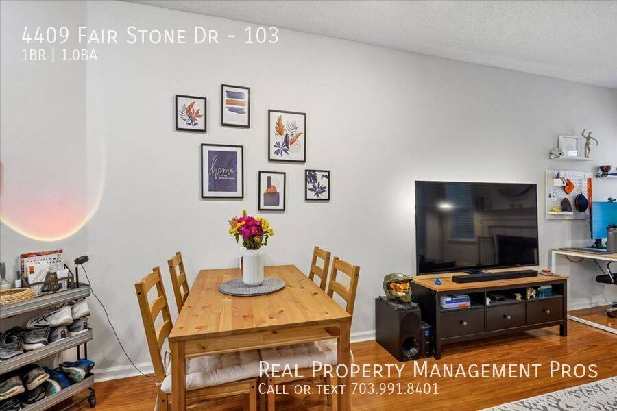 Apartment for rent at 4409 Fair Stone Dr #103, Fairfax, VA 22033