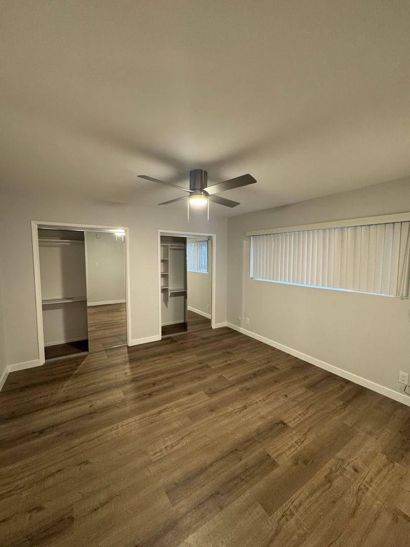 Apartment for rent at 6536 La Mirada Ave, Los Angeles, CA 90038
