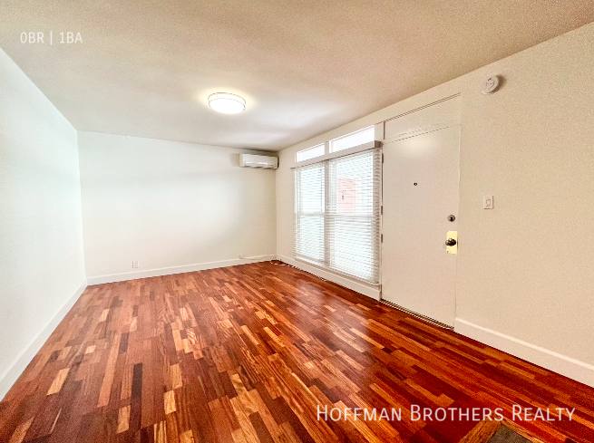 Apartment for rent at 6871 Franklin Ave #204, Los Angeles, CA 90028