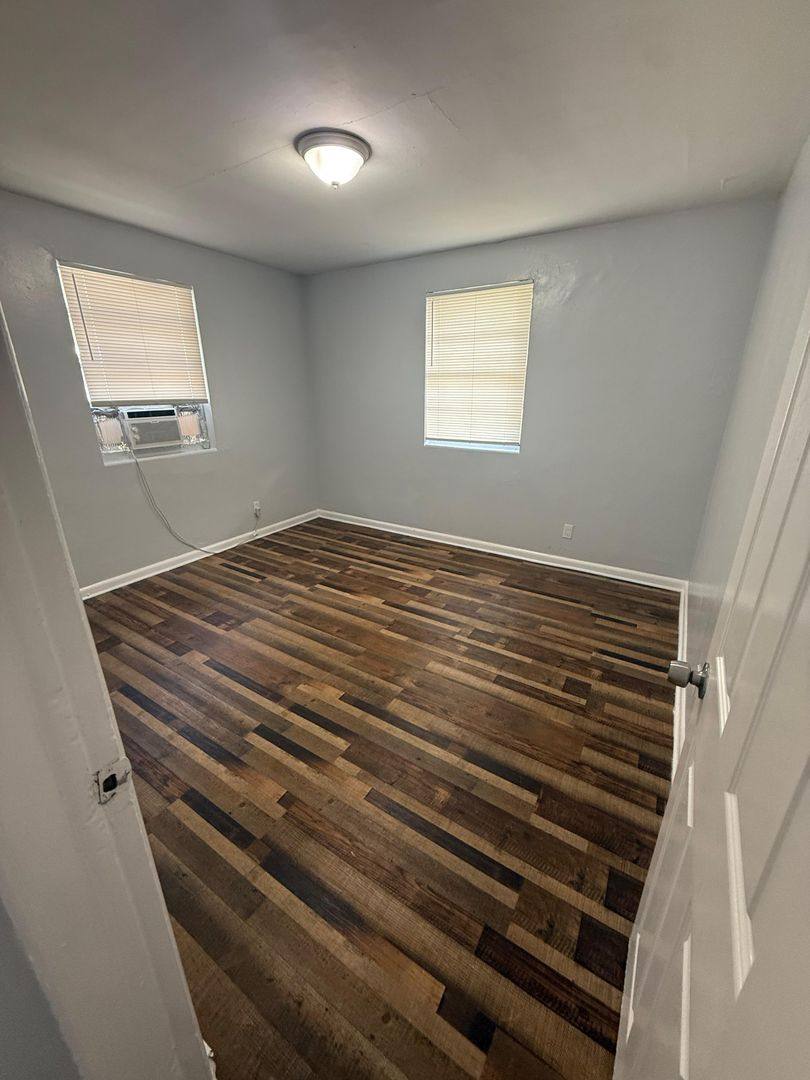 Apartment for rent at 2008 Palafox St, Jacksonville, FL 32209