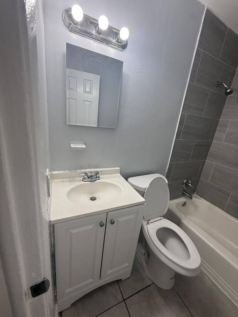 Apartment for rent at 2008 Palafox St, Jacksonville, FL 32209