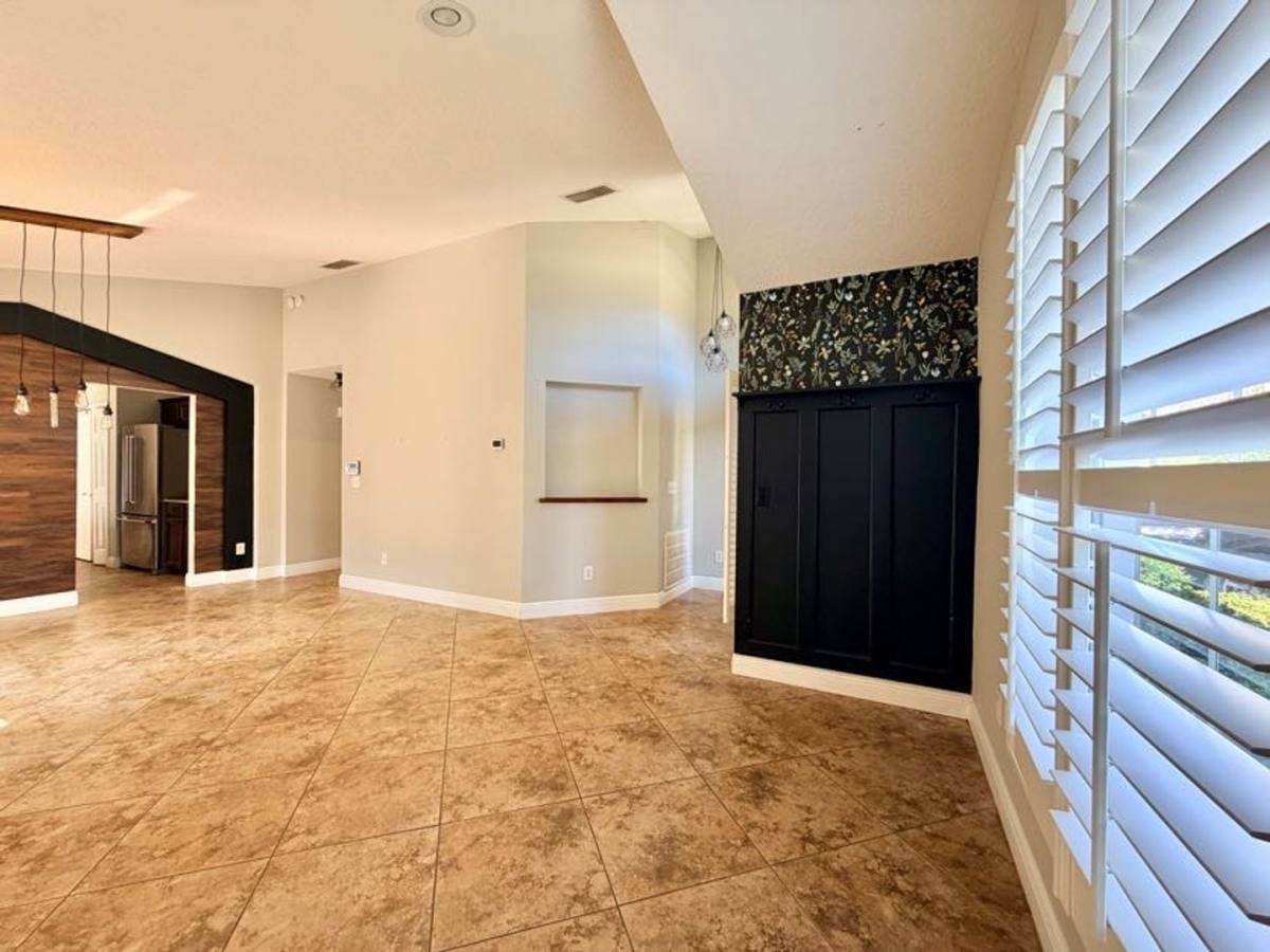 House for rent at 2117 Briarcliff Cirle, Mount Dora, FL 32757