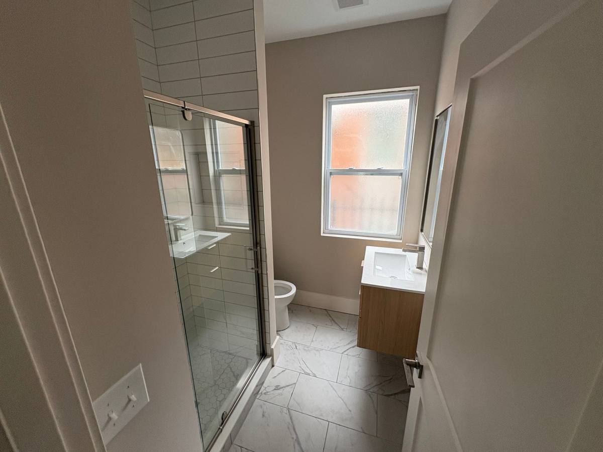 Apartment for rent at 7436 Oakland St, Detroit, MI 48211