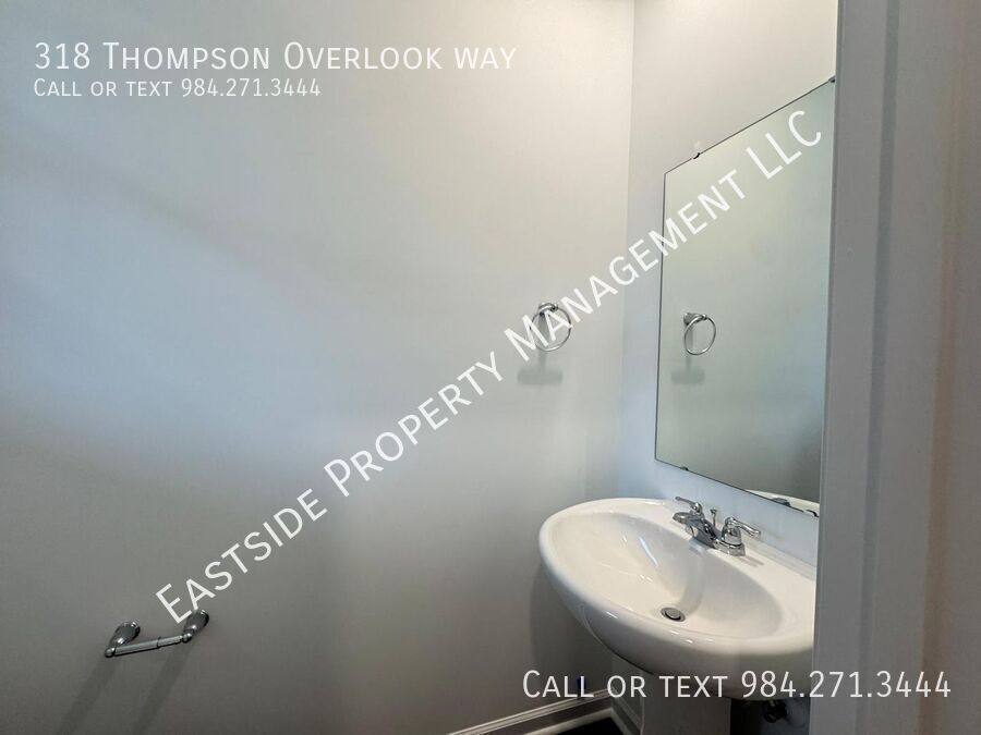 Townhouse for rent at 318 Thompson Overlook Way, Smithfield, NC 27577