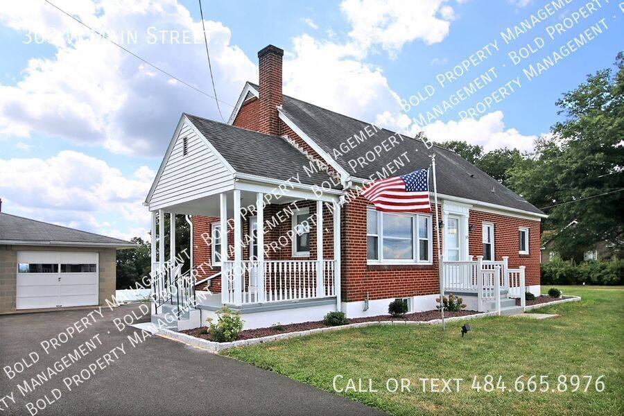 House for rent at 303 W Main St, Fredericksburg, PA 17026
