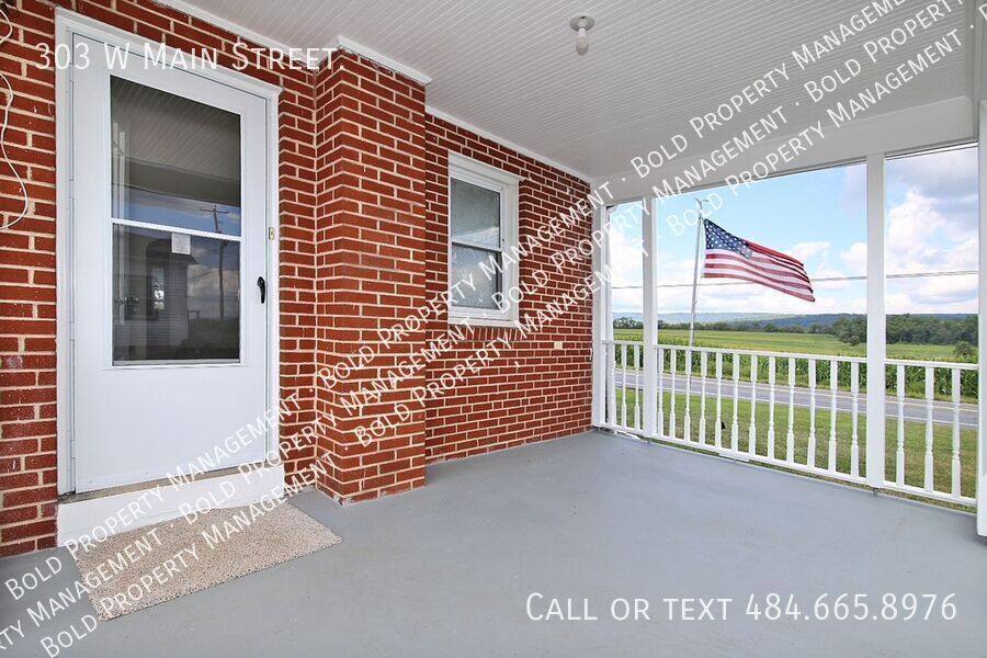 House for rent at 303 W Main St, Fredericksburg, PA 17026
