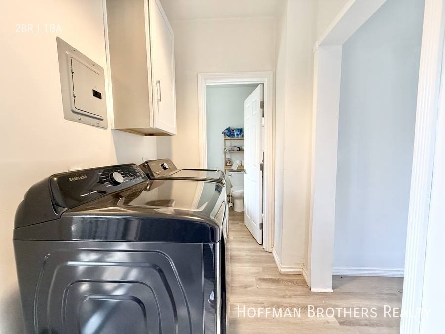 Apartment for rent at 3031 Wellington Rd, Los Angeles, CA 90016