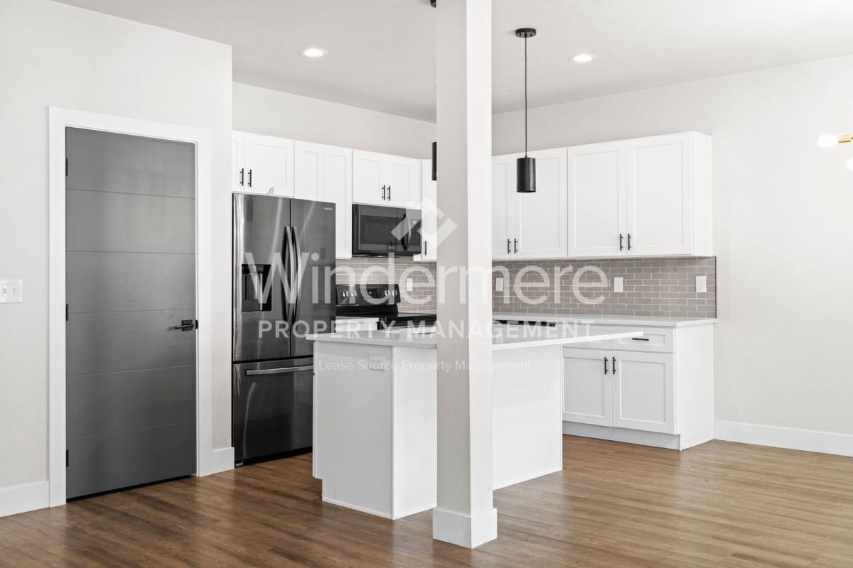 Apartment for rent at 18201 E 8th, Greenacres, WA 99016