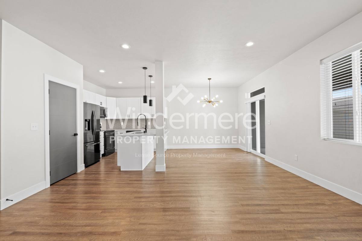 Apartment for rent at 18201 E 8th, Greenacres, WA 99016