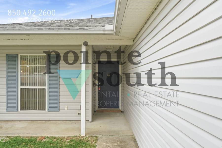 House for rent at 1076 Antigua Circle, Pensacola, FL 32506