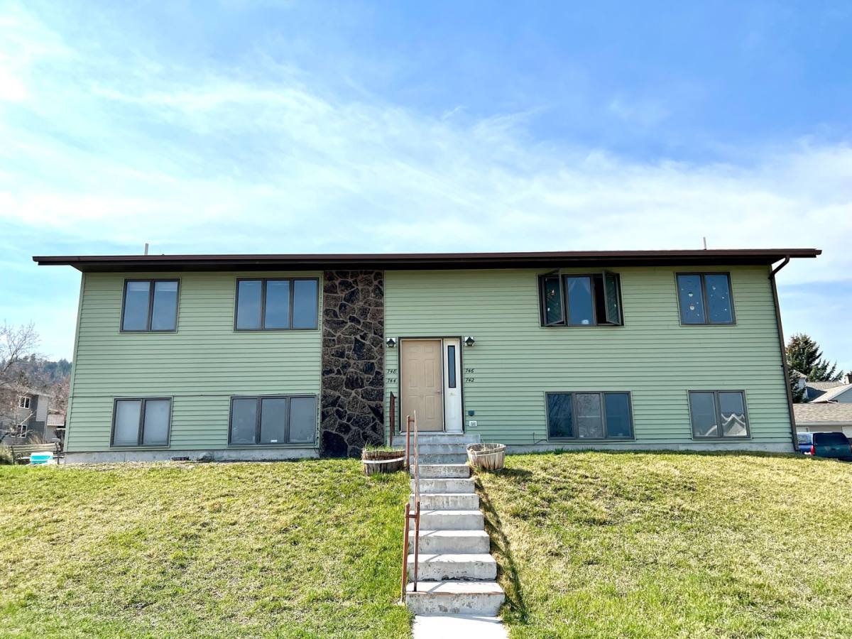 Apartment for rent at 744 Darby St, Helena, MT 59601