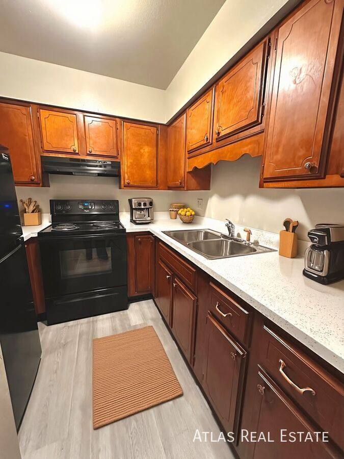 Apartment for rent at 3022 W Bijou St #E2, Colorado Springs, CO 80904