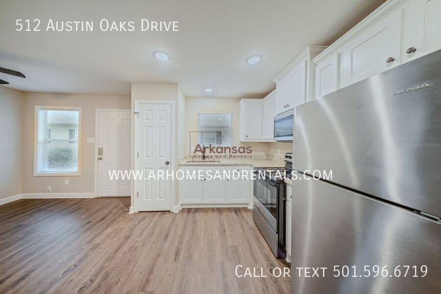 Apartment for rent at 512 Austin Oaks Dr, Austin, AR 72007