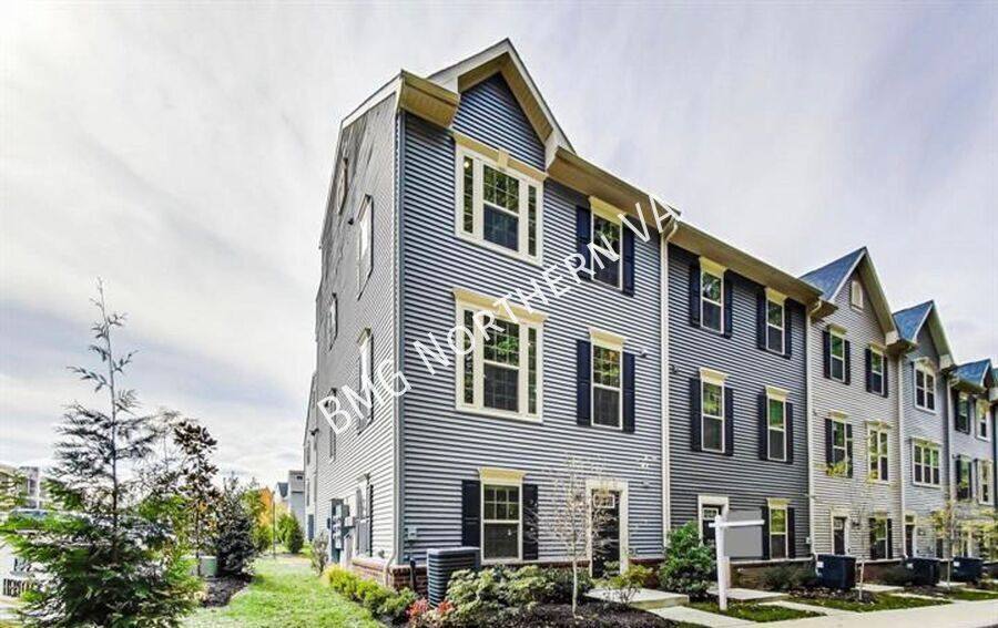 Townhouse for rent at 4511 Joseph Bristow Lane, Annandale, VA 22003