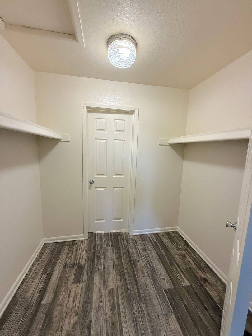 Apartment for rent at 1850 E Hayden Lane, Tempe, AZ 85281