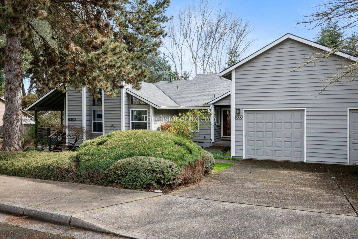 House for rent at 6330 SW 152nd Ave, Beaverton, OR 97007